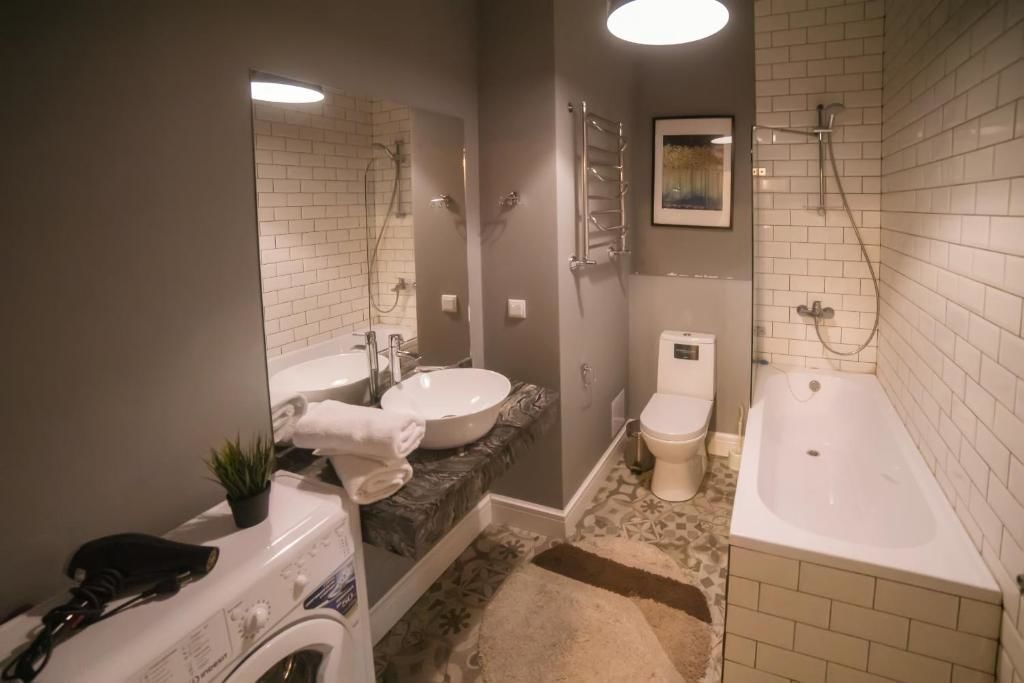 Апартаменты 2х комн ЖК Вавилон 000321 Алматы